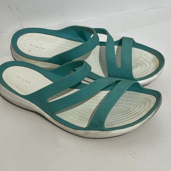 Crocs Women’s Aqua Teal Blue Slip On Swiftwater Strappy Slide Sandals Size 7 - Picture 3 of 11
